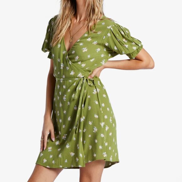 NWT Billabong Chiquita Green Floral Mini Wrap Dress - Picture 3 of 7